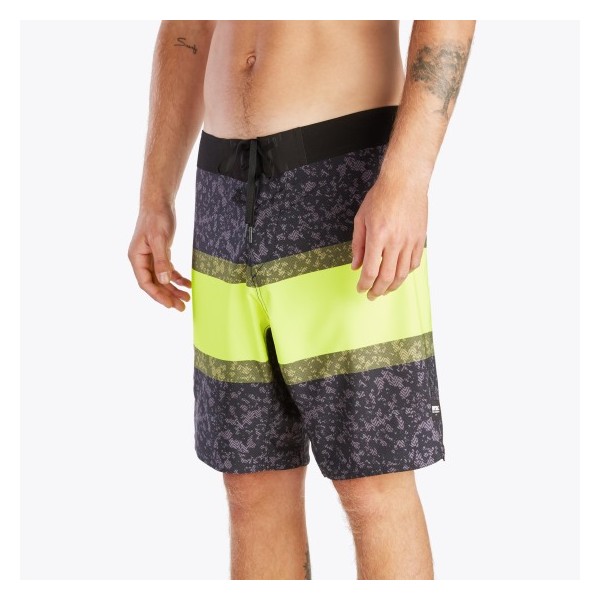 MYSTIC MAGICIAN BOARDSHORT 18